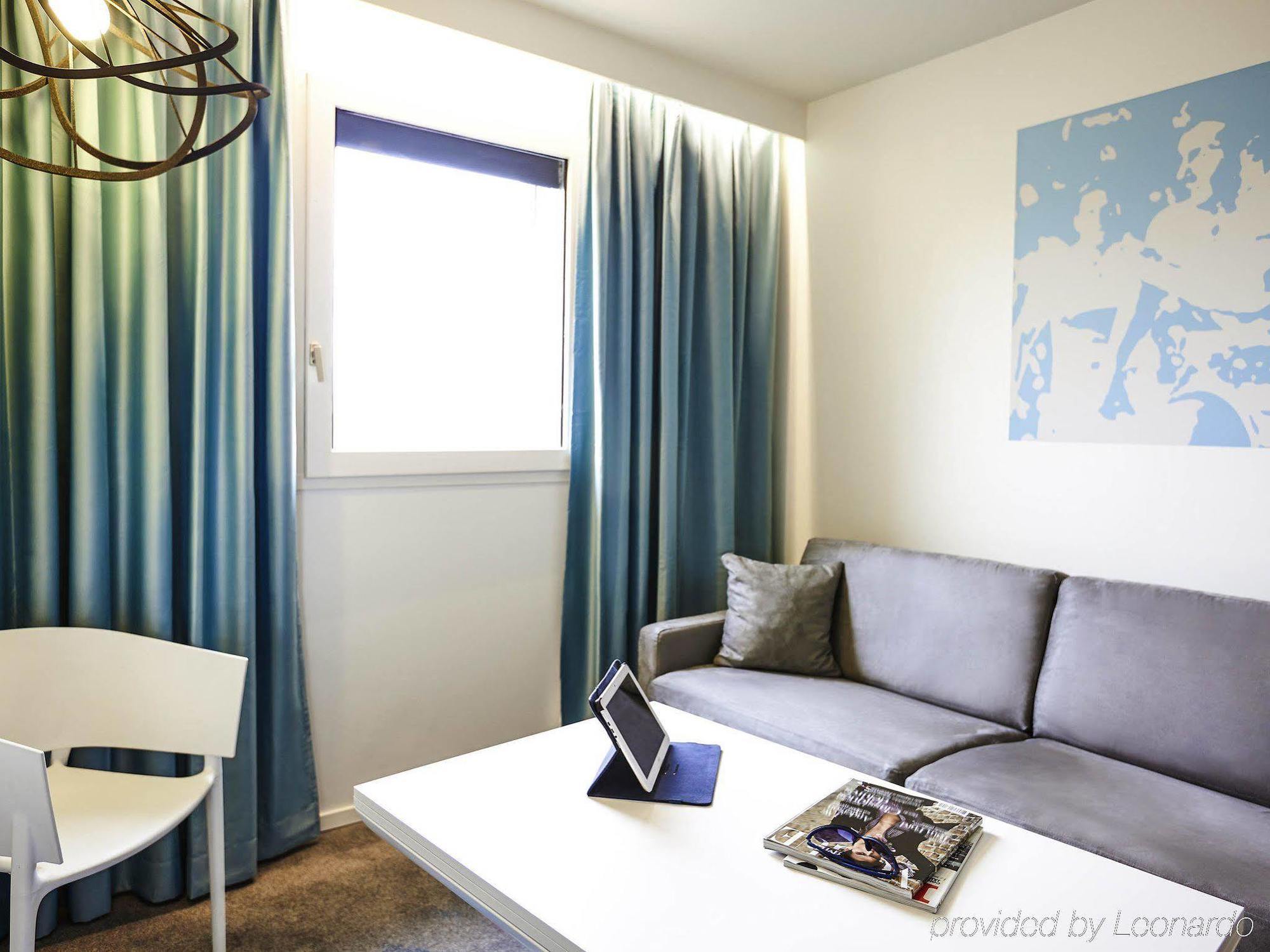 Ibis Styles Toulouse Nord Sesquieres Hotel Bagian luar foto